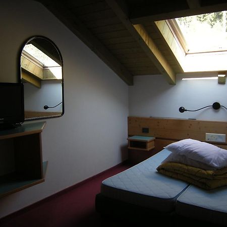 Albergo Pozzole Stava Exterior photo