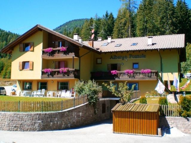 Albergo Pozzole Stava Exterior photo