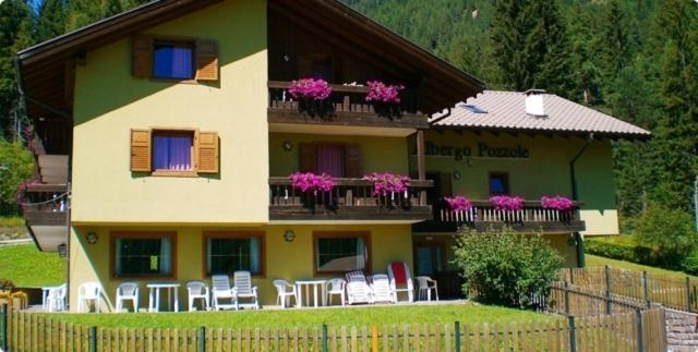 Albergo Pozzole Stava Exterior photo
